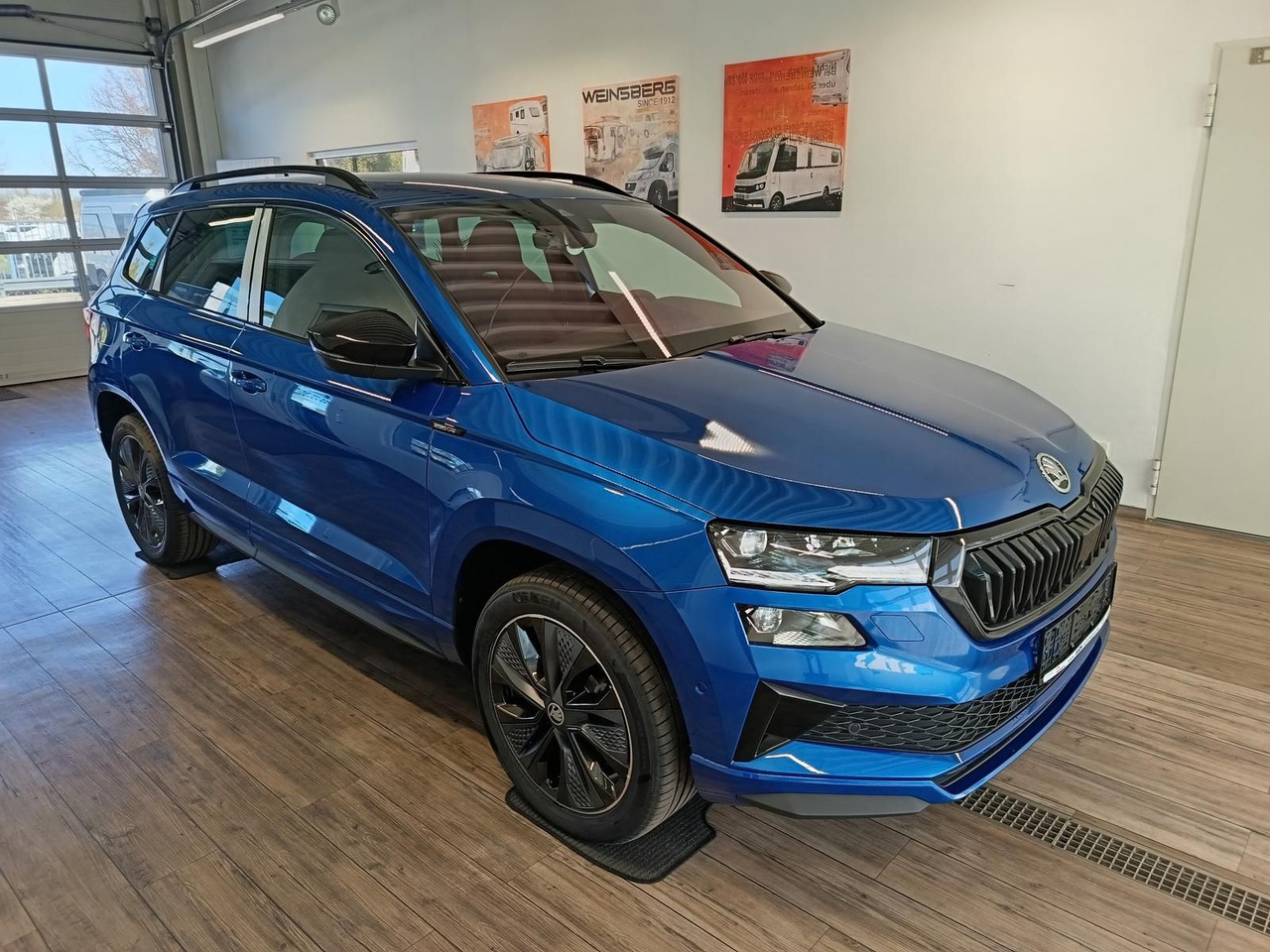 Skoda Karoq Sportline 1,5TSI DSG*AHK*360°*5J.GARANTIE* - سيارة دفع رباعي: صورة 3 Skoda Karoq Sportline 1,5TSI DSG*AHK*360°*5J.GARANTIE* - سيارة دفع رباعي: صورة 3