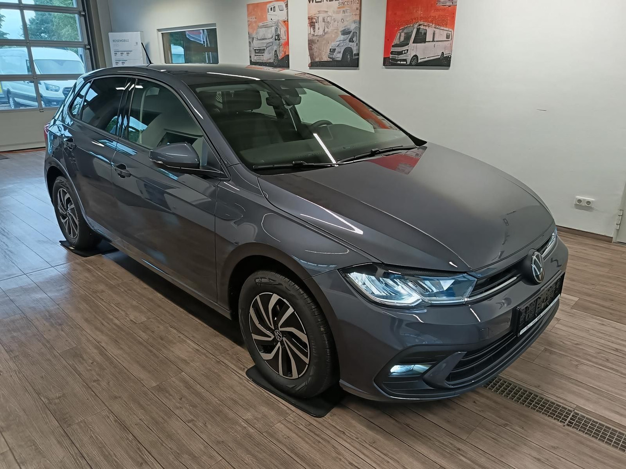 Volkswagen Polo Life 1.0 TSI 70 kW*LED*R-KAM*TEMP*PDC*SHZ* - سيارة: صورة 3 Volkswagen Polo Life 1.0 TSI 70 kW*LED*R-KAM*TEMP*PDC*SHZ* - سيارة: صورة 3
