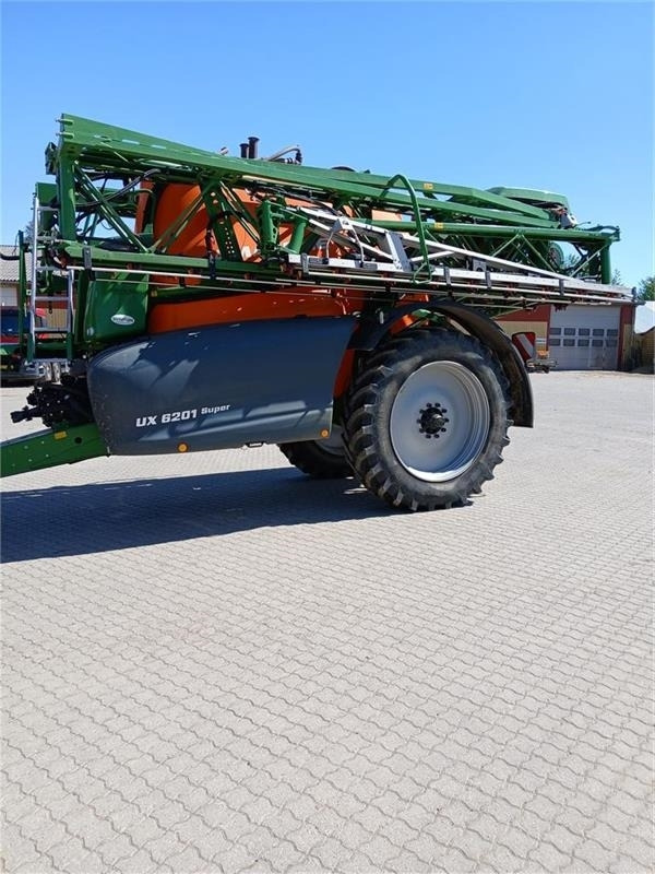 Amazone Ux 6201 super 42 m - بخاخ مقطورة: صورة 2 Amazone Ux 6201 super 42 m - بخاخ مقطورة: صورة 2