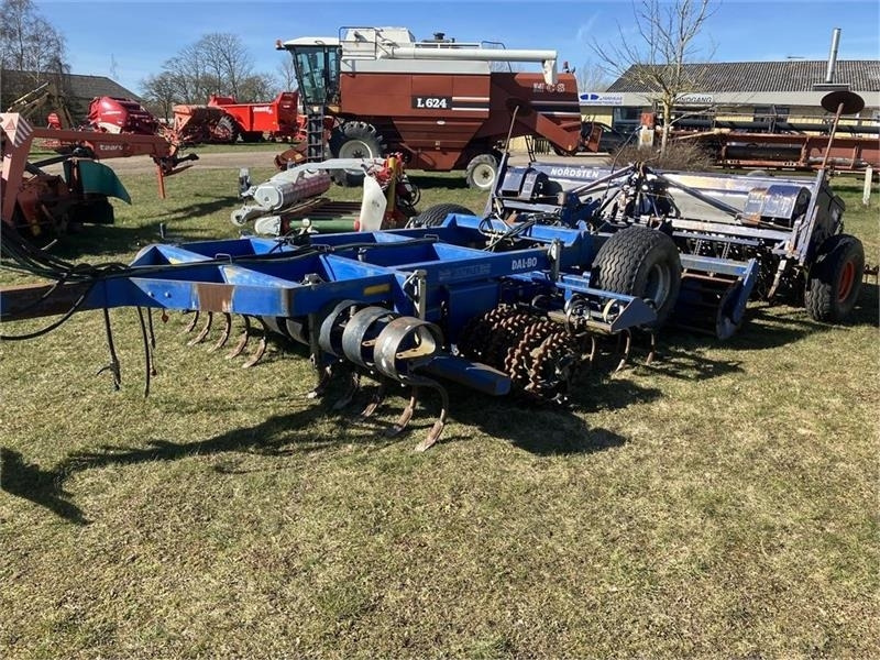 Dal-Bo 3 mtr Multiflex med Nordsten Combi-matic - آلة البذار متعددة الوظائف: صورة 1 Dal-Bo 3 mtr Multiflex med Nordsten Combi-matic - آلة البذار متعددة الوظائف: صورة 1