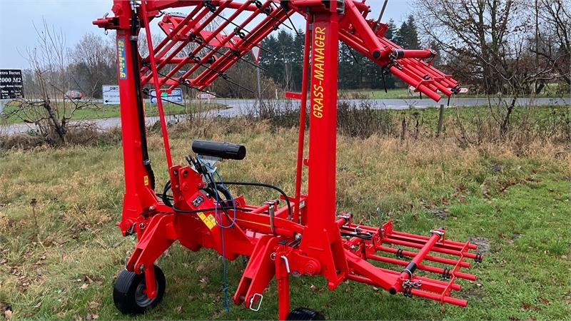 Einböck Grass-Manager 600 SR Halmstrigle - زحافة: صورة 1 Einböck Grass-Manager 600 SR Halmstrigle - زحافة: صورة 1