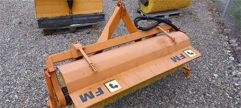 FM 180Cm Hydraulisk træk. - مكنسة: صورة 2 FM 180Cm Hydraulisk træk. - مكنسة: صورة 2
