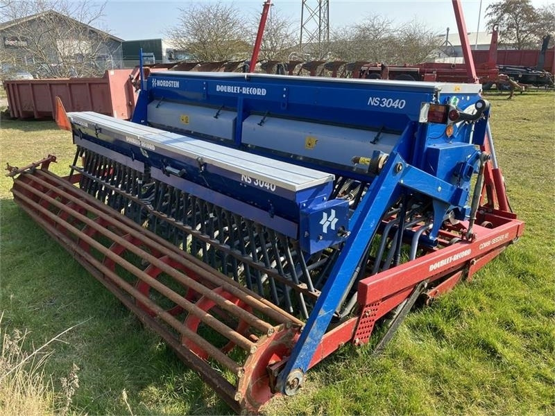 He-Va Doublet COMBI-SEEDER VB 4M - آلة البذار متعددة الوظائف: صورة 3 He-Va Doublet COMBI-SEEDER VB 4M - آلة البذار متعددة الوظائف: صورة 3
