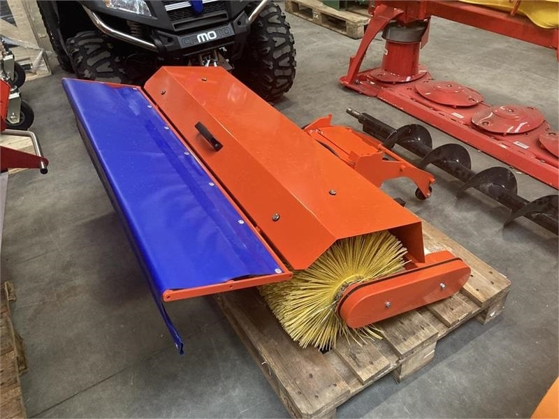 Husqvarna P524X Efi 120 cm fejemaskine - مكنسة: صورة 1 Husqvarna P524X Efi 120 cm fejemaskine - مكنسة: صورة 1