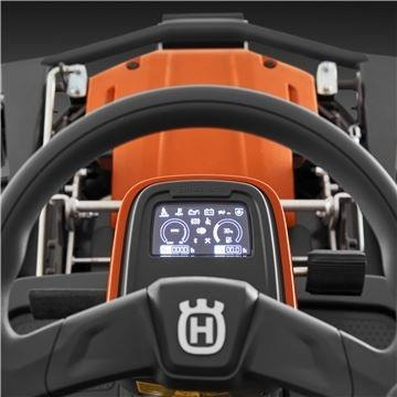 Husqvarna R 316TsX AWD inkl. Combi 112 cm klipperbord - جزازة أعشاب الحدائق: صورة 2 Husqvarna R 316TsX AWD inkl. Combi 112 cm klipperbord - جزازة أعشاب الحدائق: صورة 2