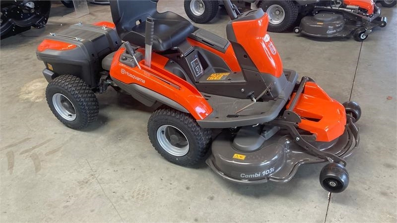 Husqvarna R200IX AWD Elektrisk - جزازة أعشاب الحدائق: صورة 1 Husqvarna R200IX AWD Elektrisk - جزازة أعشاب الحدائق: صورة 1