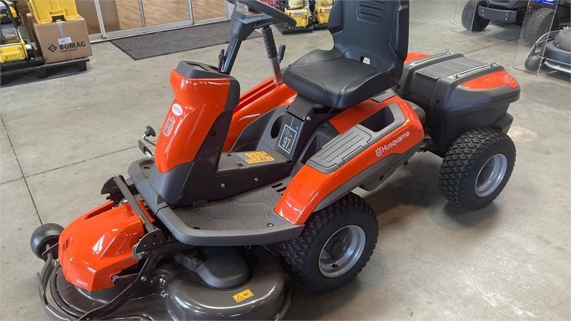 Husqvarna R200IX AWD Elektrisk - جزازة أعشاب الحدائق: صورة 2 Husqvarna R200IX AWD Elektrisk - جزازة أعشاب الحدائق: صورة 2