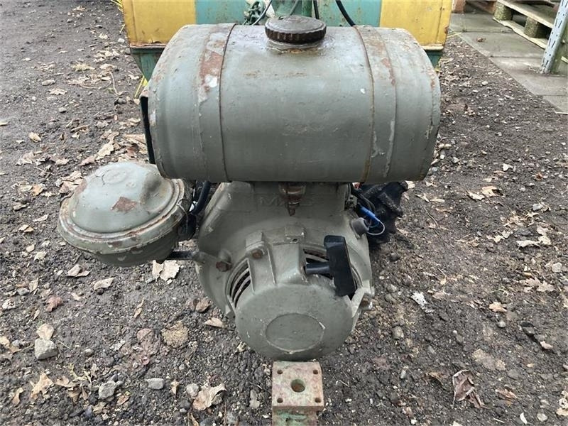 Irus U1200 med 120 cm fejemaskine - كناسة المناطق الصناعية: صورة 5 Irus U1200 med 120 cm fejemaskine - كناسة المناطق الصناعية: صورة 5