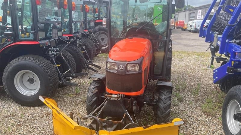 Kubota STW37 Kun 1144 timer STW37 - جرار البلدية: صورة 3 Kubota STW37 Kun 1144 timer STW37 - جرار البلدية: صورة 3