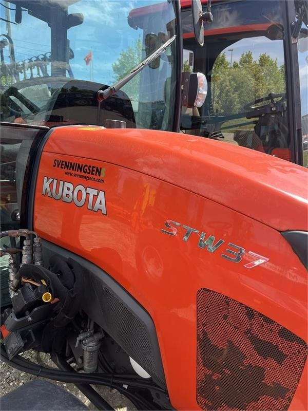 Kubota STW37 Kun 1145 timer - جرار البلدية: صورة 5 Kubota STW37 Kun 1145 timer - جرار البلدية: صورة 5