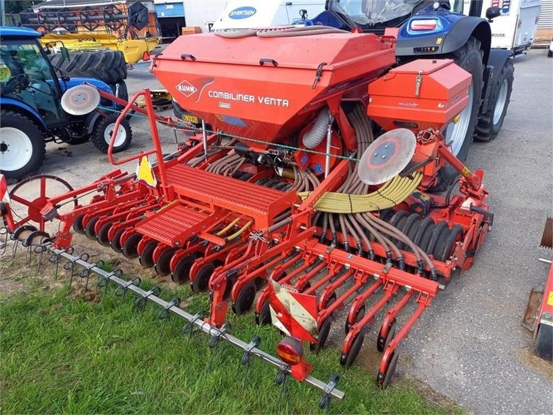 Kuhn Combiliner Venta 4 Meter. - آلة البذار متعددة الوظائف: صورة 3 Kuhn Combiliner Venta 4 Meter. - آلة البذار متعددة الوظائف: صورة 3