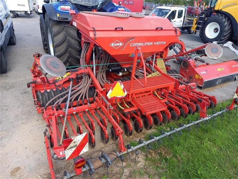 Kuhn Combiliner Venta 4 Meter. - آلة البذار متعددة الوظائف: صورة 4 Kuhn Combiliner Venta 4 Meter. - آلة البذار متعددة الوظائف: صورة 4