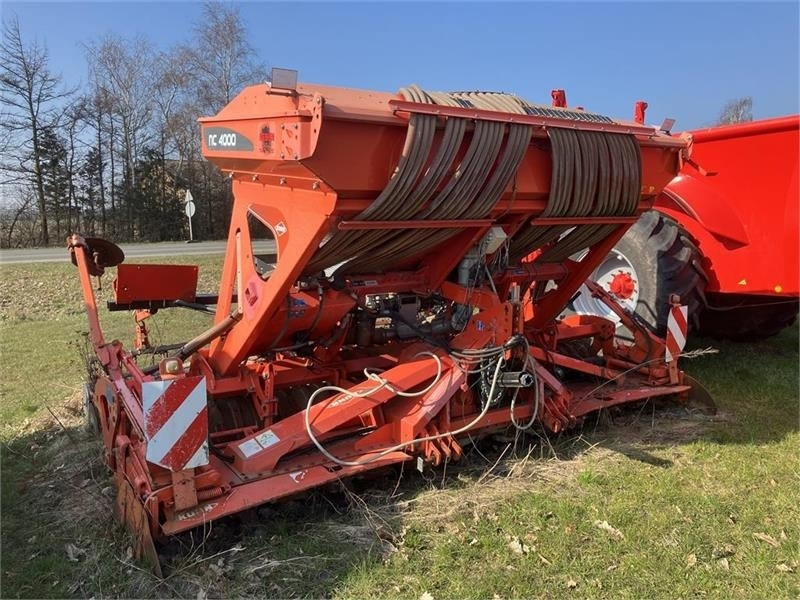 Kuhn Venta NC 4000 Combiliner - آلة البذار متعددة الوظائف: صورة 1 Kuhn Venta NC 4000 Combiliner - آلة البذار متعددة الوظائف: صورة 1
