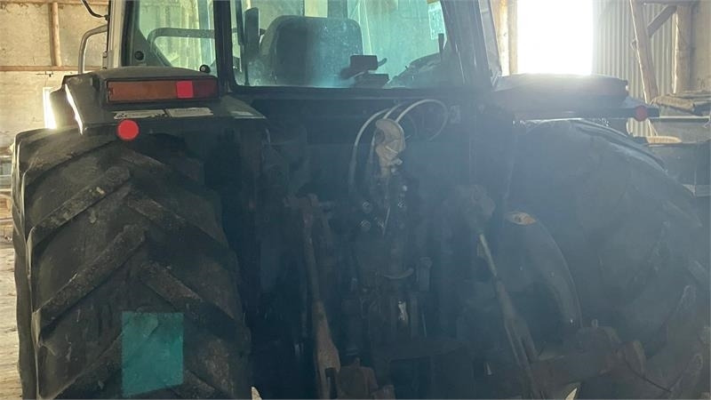 Massey Ferguson 3095 Dynashift - جرار: صورة 3 Massey Ferguson 3095 Dynashift - جرار: صورة 3