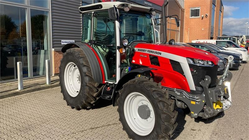 Massey Ferguson 3AL.95 Frontlift og PTO - جرار: صورة 2 Massey Ferguson 3AL.95 Frontlift og PTO - جرار: صورة 2
