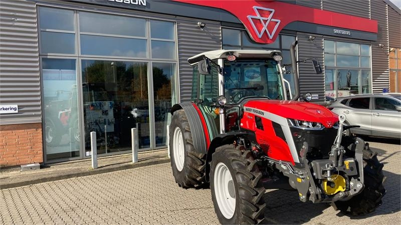 Massey Ferguson 3AL.95 Frontlift og PTO - جرار: صورة 3 Massey Ferguson 3AL.95 Frontlift og PTO - جرار: صورة 3