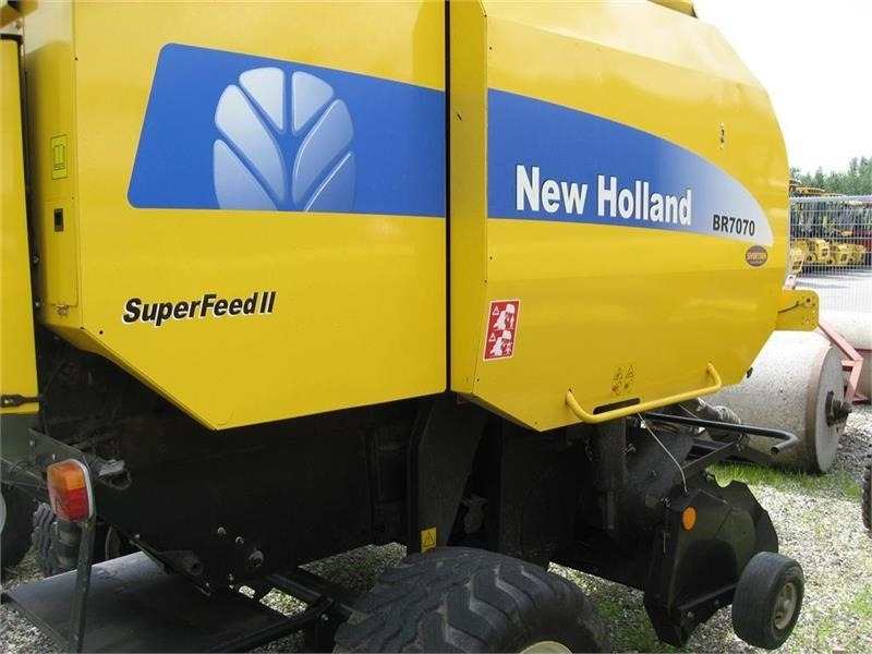 New Holland BR7070 med SUPER FEED - مكنة: صورة 3 New Holland BR7070 med SUPER FEED - مكنة: صورة 3
