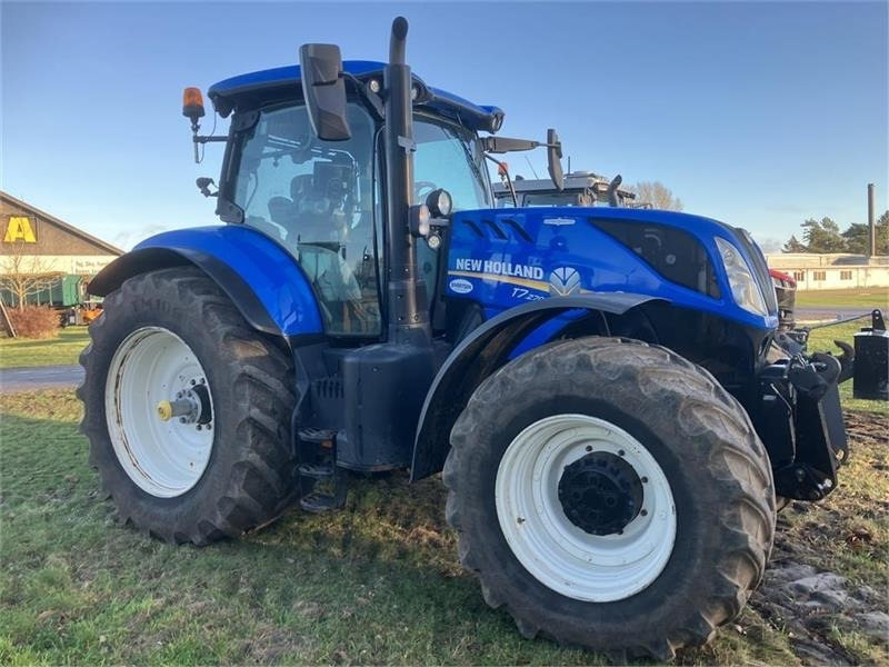 New Holland T7.270 AUTO COMMAND  - جرار: صورة 2 New Holland T7.270 AUTO COMMAND  - جرار: صورة 2