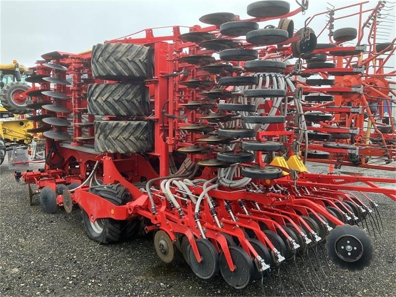 Pöttinger Terrasem C6 Fertilizer m. Tegosem 500 - آلة البذر: صورة 4 Pöttinger Terrasem C6 Fertilizer m. Tegosem 500 - آلة البذر: صورة 4