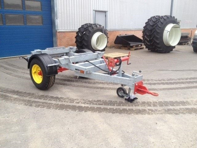 Solus Saltspreder undervogn - عربة مقطورة: صورة 1 Solus Saltspreder undervogn - عربة مقطورة: صورة 1