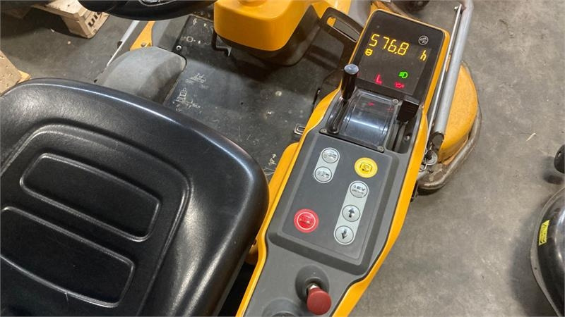 Stiga Park Pro 540IX 4WD 125 Combi Pro el. - جزازة أعشاب الحدائق: صورة 5 Stiga Park Pro 540IX 4WD 125 Combi Pro el. - جزازة أعشاب الحدائق: صورة 5
