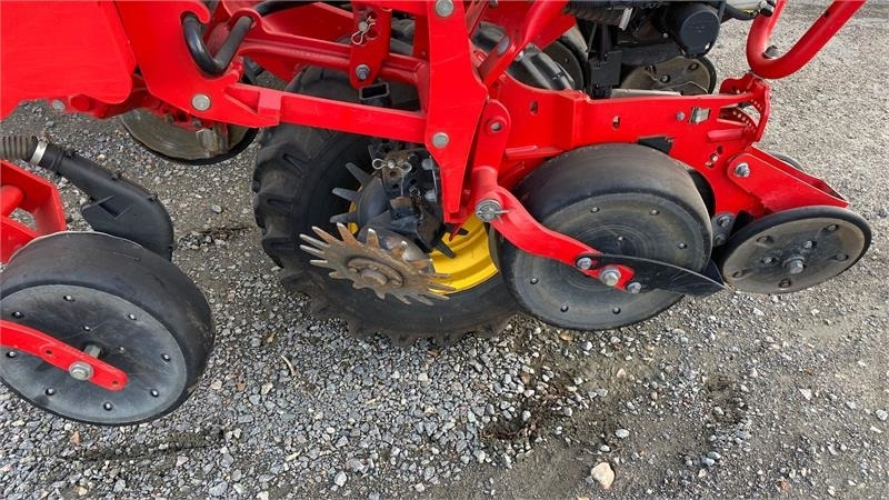 Vaderstad Tempo F 8RK. - آلة البذر: صورة 3 Vaderstad Tempo F 8RK. - آلة البذر: صورة 3