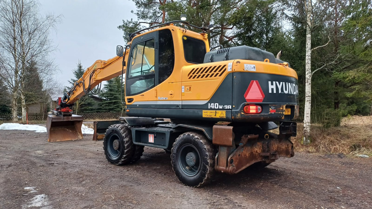 Hyundai Robex 140W-9A - حفارة دولاب: صورة 3 Hyundai Robex 140W-9A - حفارة دولاب: صورة 3