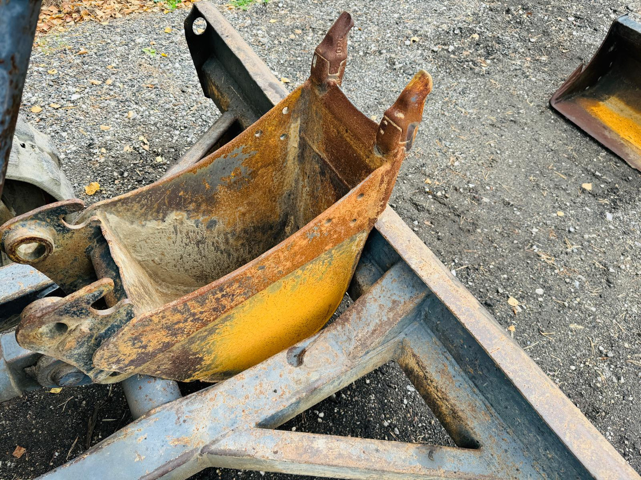 حفارة مُصَّغرة VOLVO EC35C: صورة 10