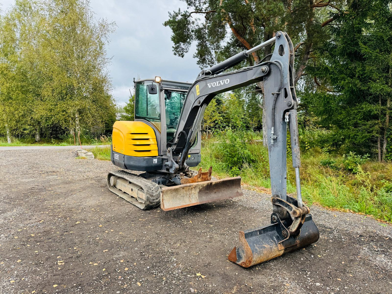 حفارة مُصَّغرة VOLVO EC35C: صورة 6