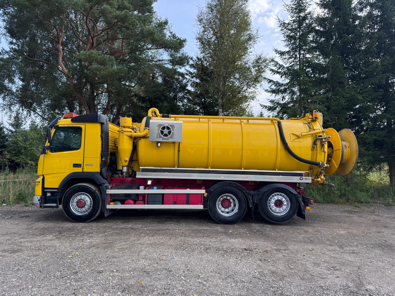 VOLVO FMX 450 - شاحنة الشفط: صورة 2 VOLVO FMX 450 - شاحنة الشفط: صورة 2