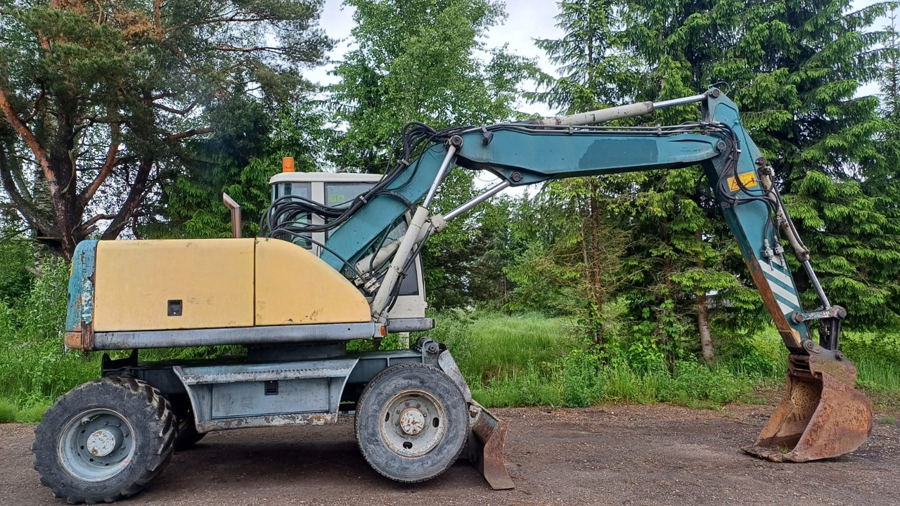 Volvo EW140 - حفارة دولاب: صورة 5 Volvo EW140 - حفارة دولاب: صورة 5