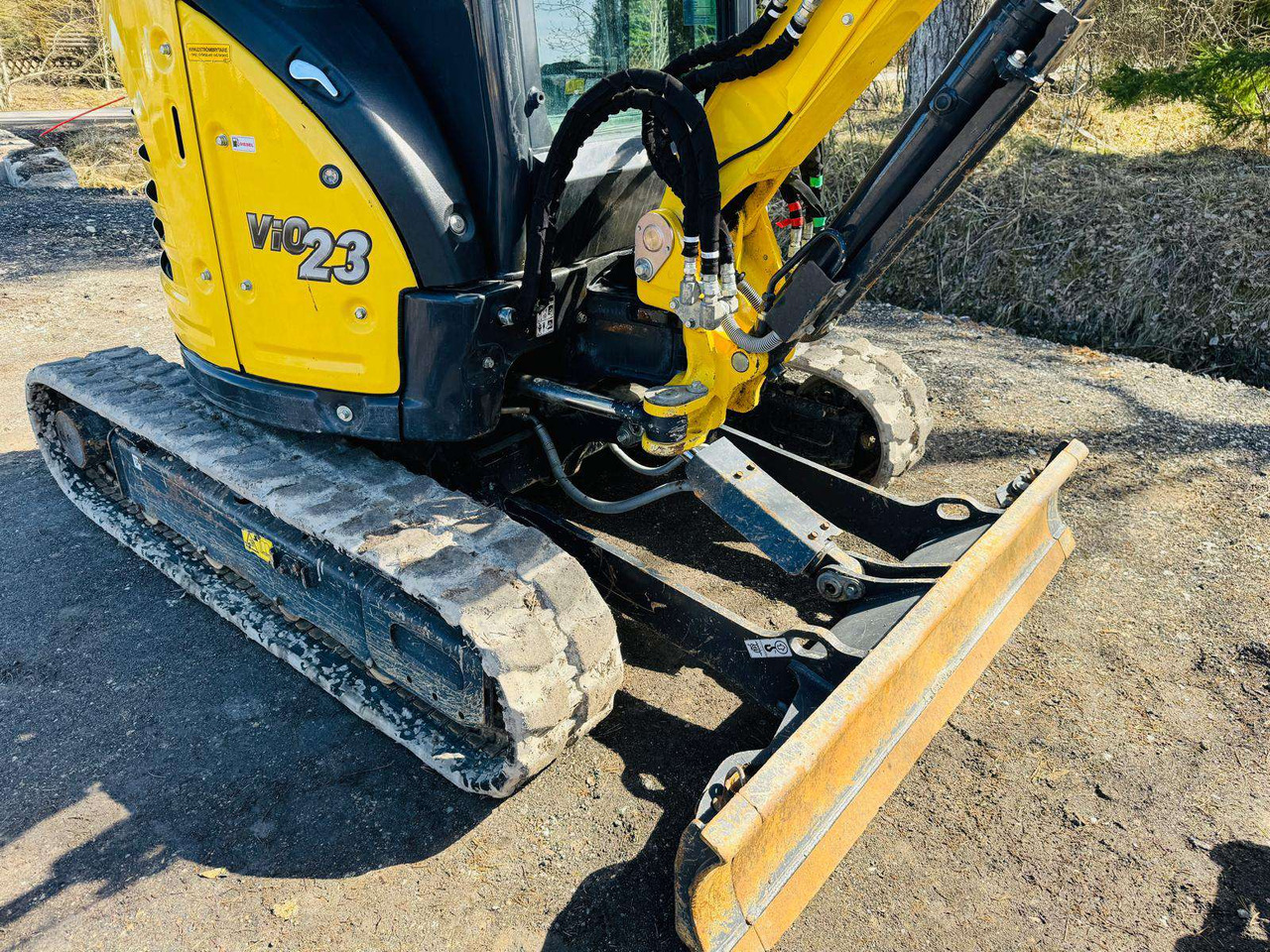 YANMAR VIO23-6 - حفارة مُصَّغرة: صورة 4 YANMAR VIO23-6 - حفارة مُصَّغرة: صورة 4