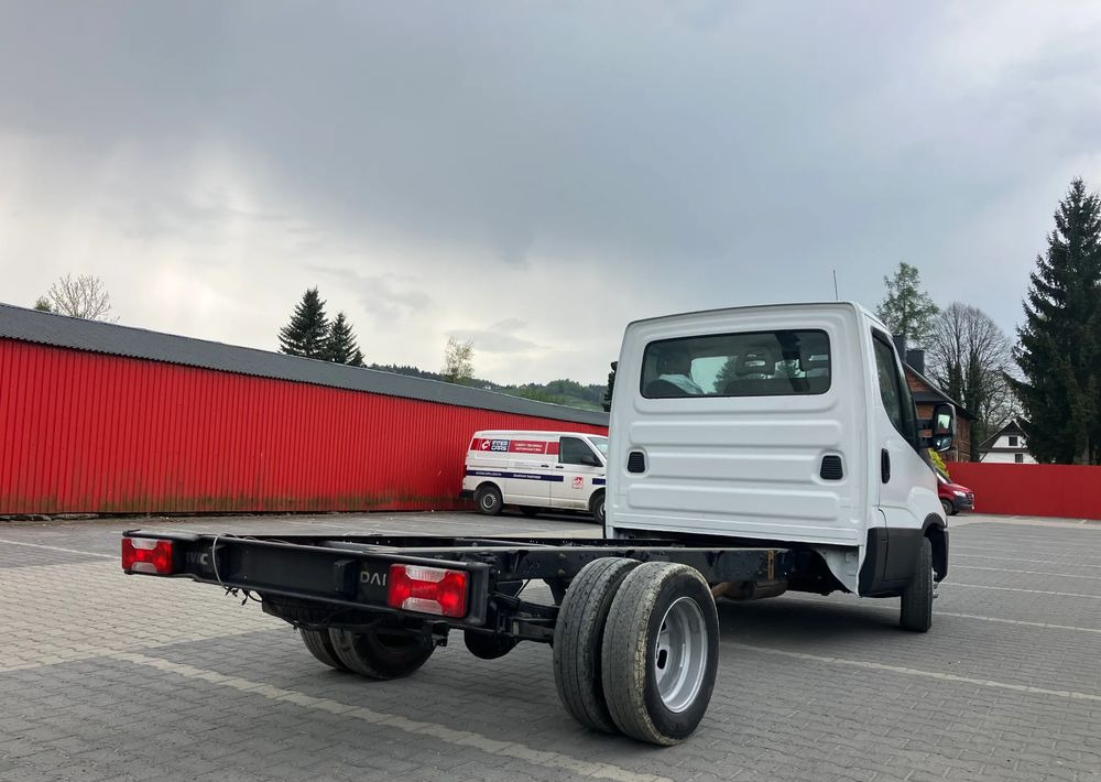 Iveco DAILY 35C13 ramo do zabudowy kiper wywrotka - شاحنة هيكل كابينة: صورة 3 Iveco DAILY 35C13 ramo do zabudowy kiper wywrotka - شاحنة هيكل كابينة: صورة 3