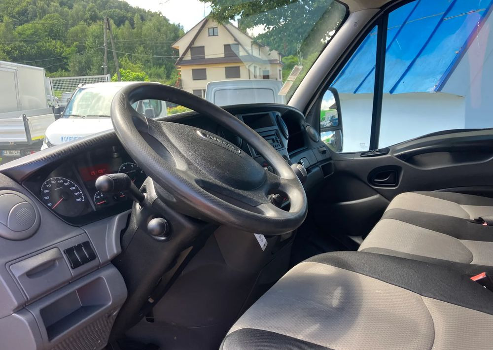 Iveco DAILY 35C13 ramo do zabudowy kiper wywrotka - شاحنة هيكل كابينة: صورة 5 Iveco DAILY 35C13 ramo do zabudowy kiper wywrotka - شاحنة هيكل كابينة: صورة 5