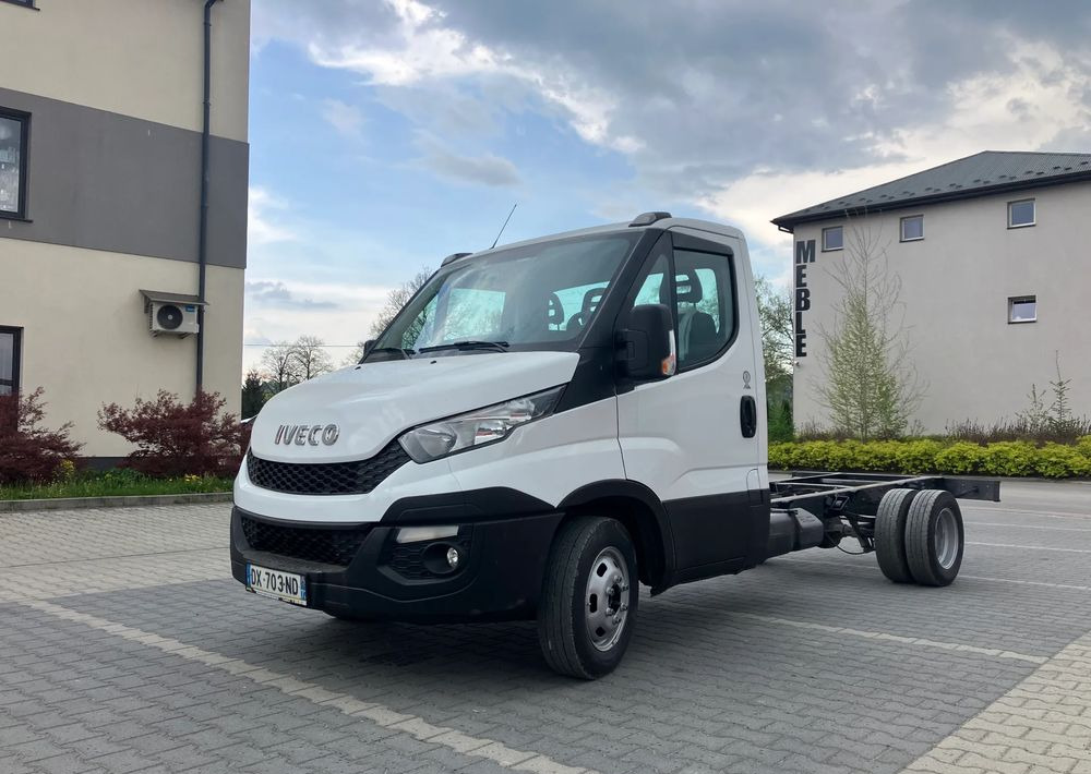 Iveco DAILY 35C13 ramo do zabudowy kiper wywrotka - شاحنة هيكل كابينة: صورة 1 Iveco DAILY 35C13 ramo do zabudowy kiper wywrotka - شاحنة هيكل كابينة: صورة 1