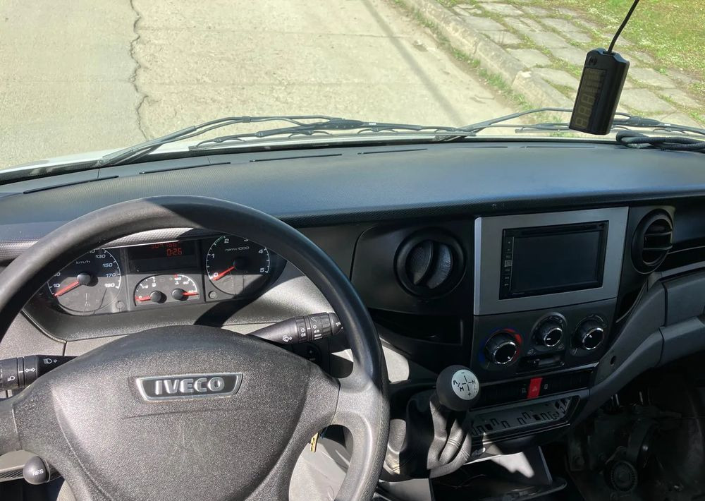 Iveco DAILY 35C13 ramo do zabudowy kiper wywrotka - شاحنة هيكل كابينة: صورة 4 Iveco DAILY 35C13 ramo do zabudowy kiper wywrotka - شاحنة هيكل كابينة: صورة 4