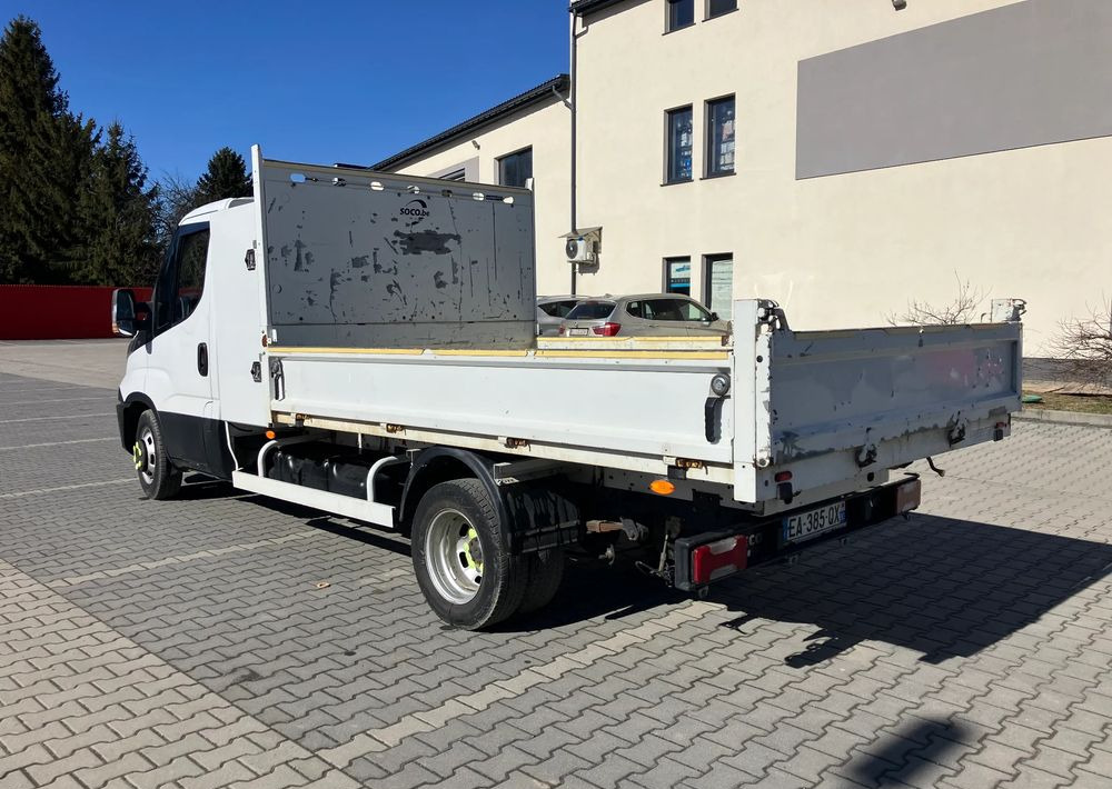 Iveco Iveco daily 35C13 wywrotka kiper - قلاب صغير: صورة 2 Iveco Iveco daily 35C13 wywrotka kiper - قلاب صغير: صورة 2