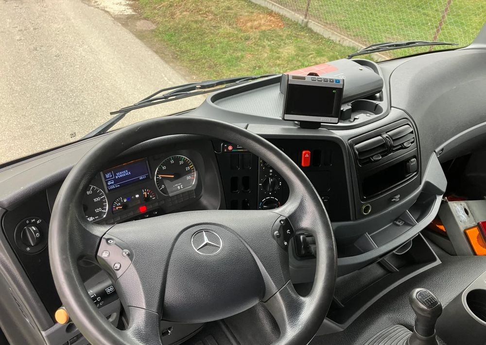Mercedes-Benz Mercedes Axor 1829  Rama do zabudowy kiper beczka hakowiec laweta - شاحنة هيكل كابينة: صورة 5 Mercedes-Benz Mercedes Axor 1829  Rama do zabudowy kiper beczka hakowiec laweta - شاحنة هيكل كابينة: صورة 5