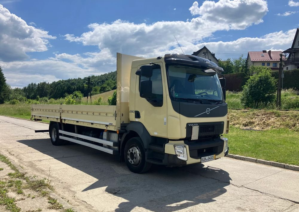 Volvo FL 280 skrzynia burtówka laweta - شاحنات مسطحة: صورة 2 Volvo FL 280 skrzynia burtówka laweta - شاحنات مسطحة: صورة 2