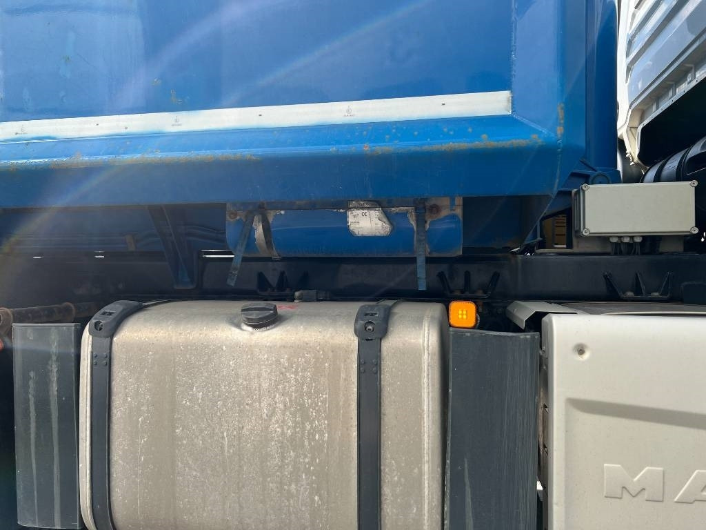 MAN TGX 35.480 8X4-4 BL - شاحنة قلاب: صورة 3 MAN TGX 35.480 8X4-4 BL - شاحنة قلاب: صورة 3