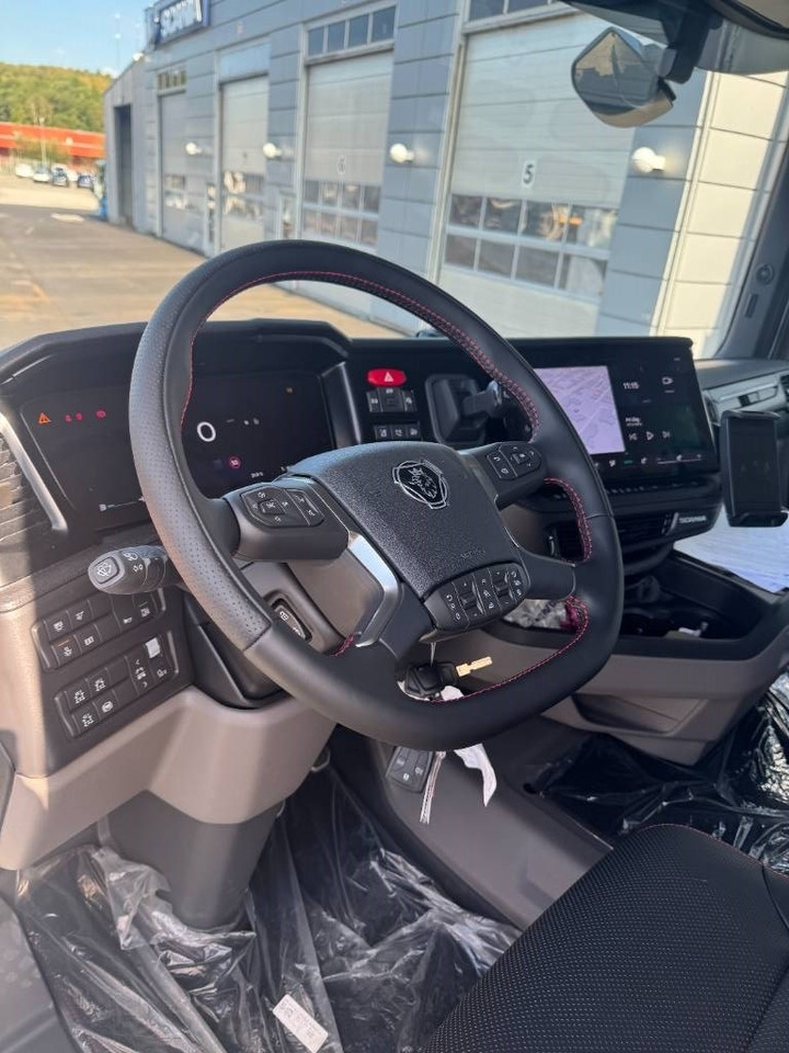 Scania R 590 8x4*4 Joab Lastväxlare - شاحنة ذات خطاف: صورة 2 Scania R 590 8x4*4 Joab Lastväxlare - شاحنة ذات خطاف: صورة 2