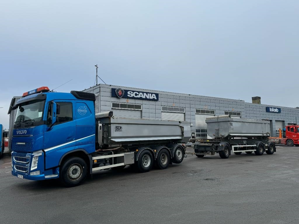 Volvo FH 540 8x4 SLP Automatkassett ekipage - شاحنة قلاب: صورة 1 Volvo FH 540 8x4 SLP Automatkassett ekipage - شاحنة قلاب: صورة 1