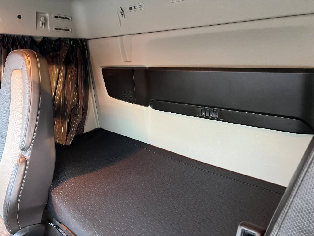 شاحنة قلاب Volvo FM 6x2 420 hk Sörling Tippdumper: صورة 12