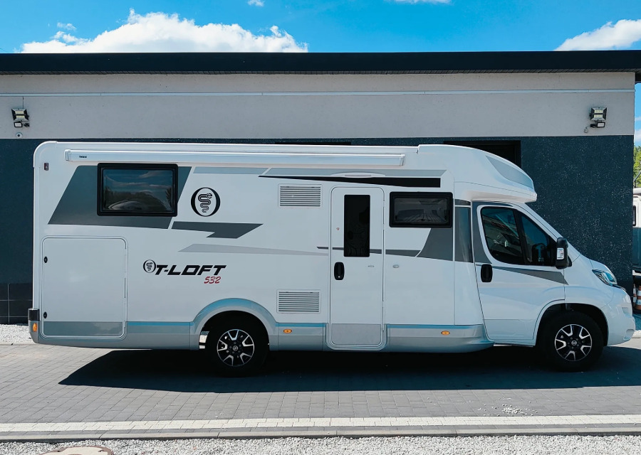 Elnagh Elnagh T-Loft 532 WINTER Alarm Solar Camera Air Conditioning Truma Diesel E FV23% Awning Remis Retrofitted - كرفان فان: صورة 3 Elnagh Elnagh T-Loft 532 WINTER Alarm Solar Camera Air Conditioning Truma Diesel E FV23% Awning Remis Retrofitted - كرفان فان: صورة 3