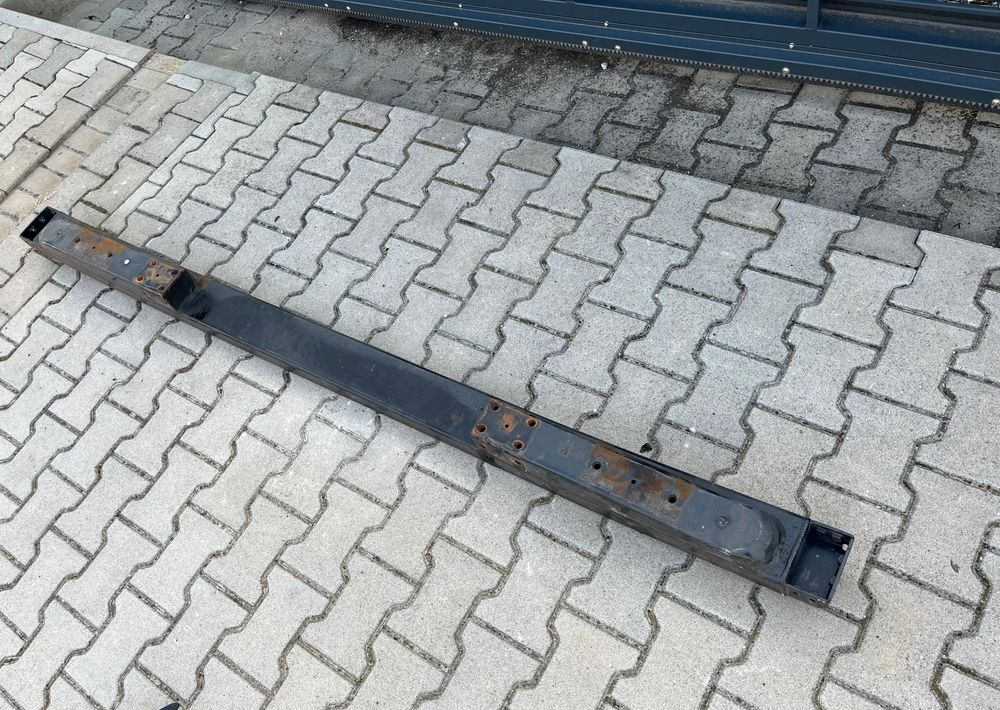 Belka najazdowa Iveco S-Way zderzak S Way - مصد العربة - شاحنة: صورة 3 Belka najazdowa Iveco S-Way zderzak S Way - مصد العربة - شاحنة: صورة 3