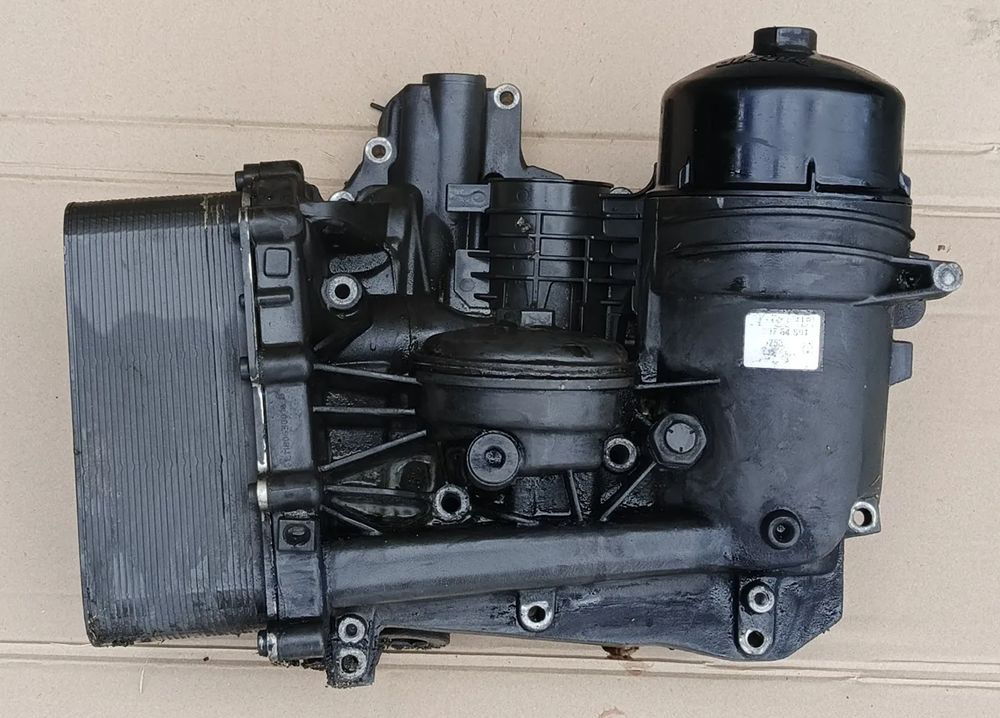 DAF XF 106 EURO 6 MX13 PODSTAWA FILTRA CHŁODNICY OLEJU - مبرد الزيت - شاحنة: صورة 1 DAF XF 106 EURO 6 MX13 PODSTAWA FILTRA CHŁODNICY OLEJU - مبرد الزيت - شاحنة: صورة 1
