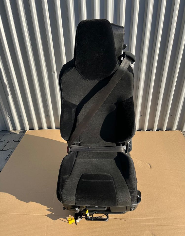 Fotel kierowcy MAN TG3 TGX nowy model siedzenie lewe - الكابينة والداخلية - شاحنة: صورة 1 Fotel kierowcy MAN TG3 TGX nowy model siedzenie lewe - الكابينة والداخلية - شاحنة: صورة 1