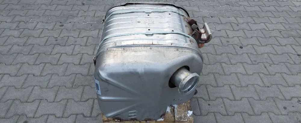IVECO EUROCARGO EURO 6 KATALIZATOR TŁUMIK NOWY 5801833244 - محول حفزي - شاحنة: صورة 4 IVECO EUROCARGO EURO 6 KATALIZATOR TŁUMIK NOWY 5801833244 - محول حفزي - شاحنة: صورة 4