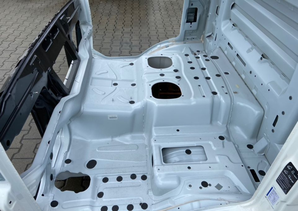 Kabina MAN TGL nowy model TGL3 2022 - كابينة - شاحنة: صورة 3 Kabina MAN TGL nowy model TGL3 2022 - كابينة - شاحنة: صورة 3