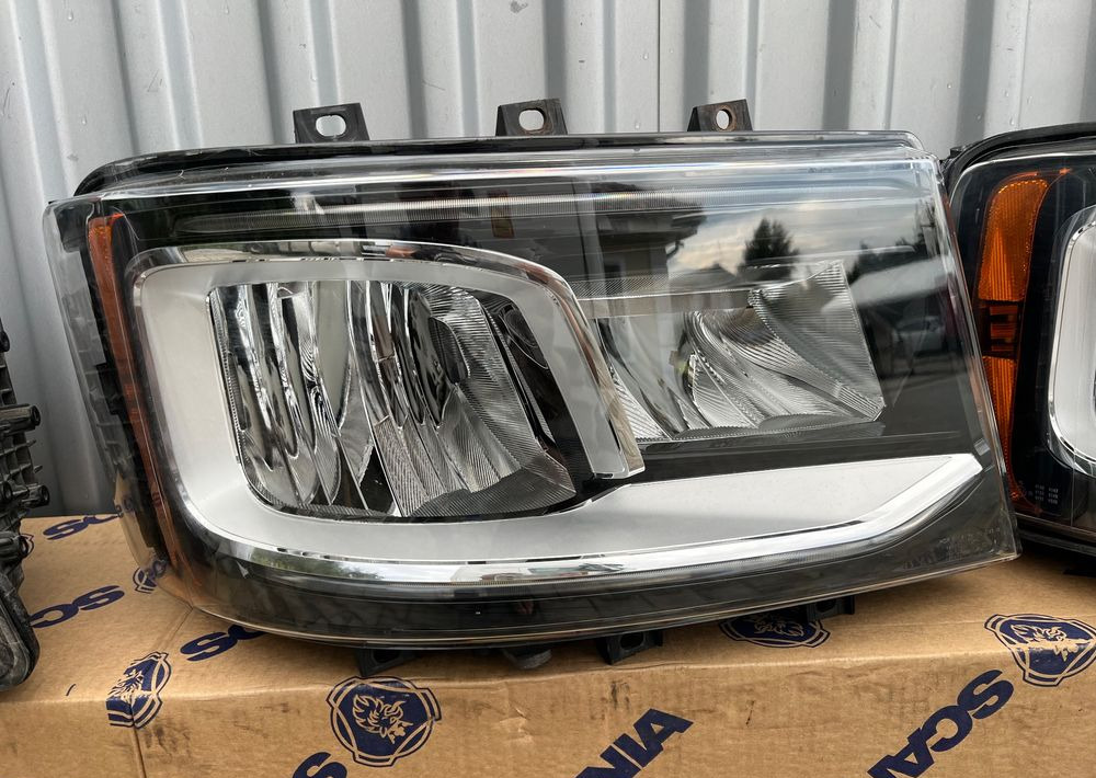 Lampa LED Scania R S NGS NGR reflektor 2674391 - أضواء/ إضاءة - شاحنة: صورة 2 Lampa LED Scania R S NGS NGR reflektor 2674391 - أضواء/ إضاءة - شاحنة: صورة 2